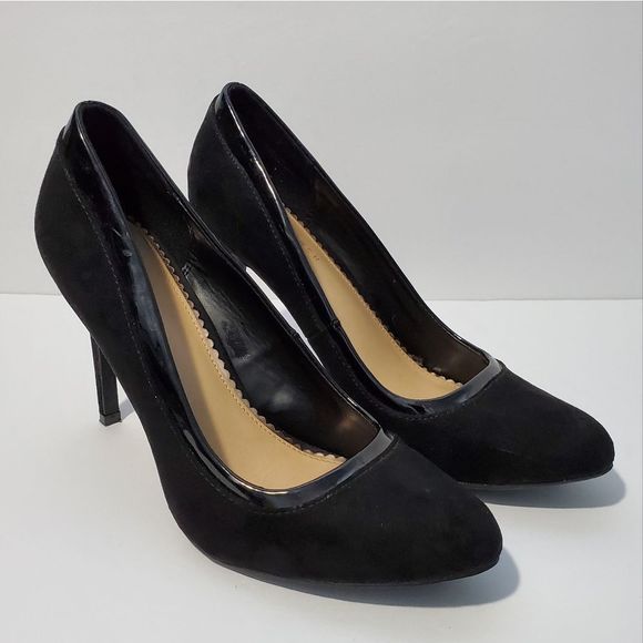 LC Lauren Conrad Shoes - 𝅺Lauren Conrad Suede Stiletto Heels Patent Leather Trim 9.5 Black